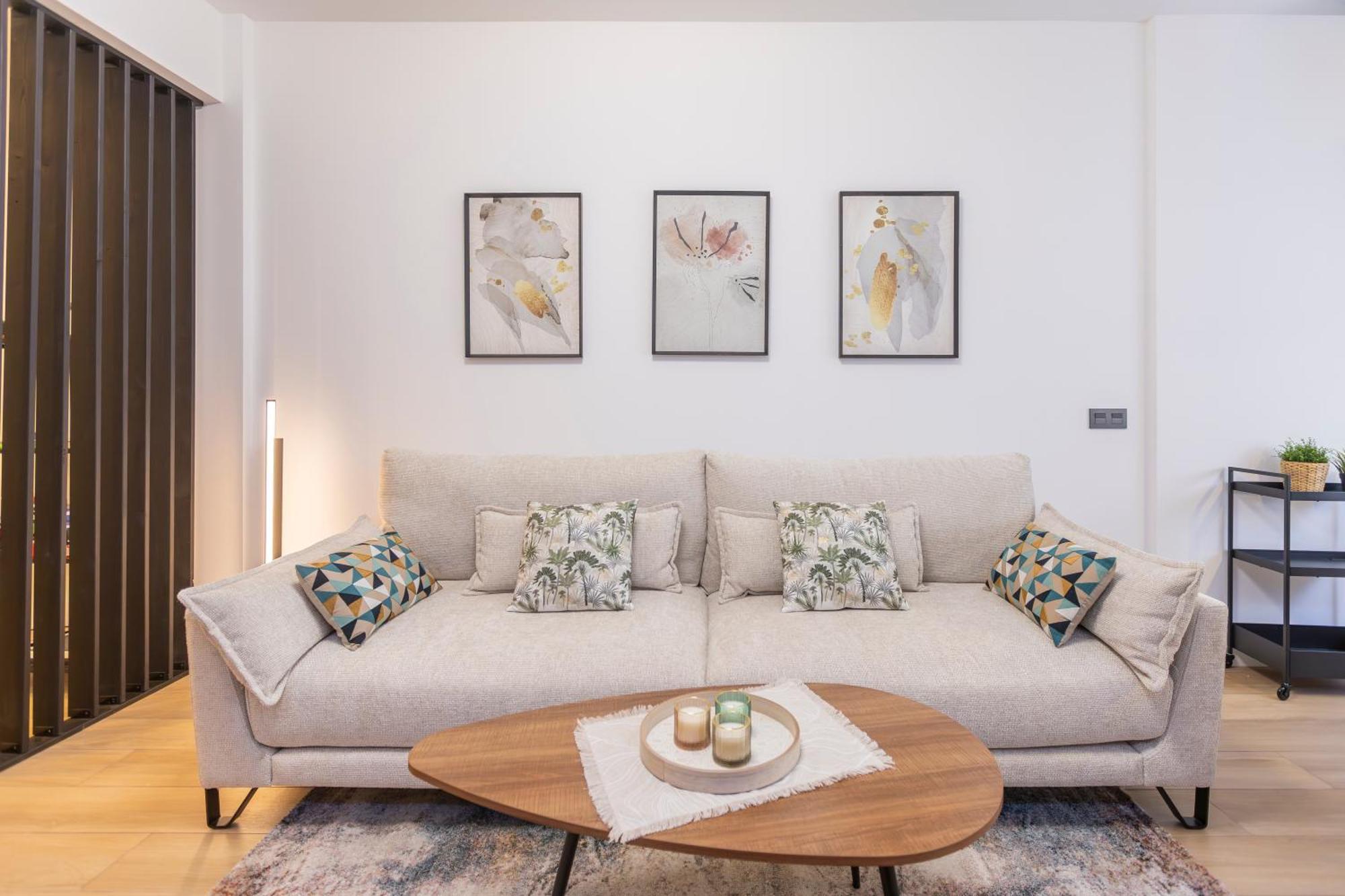 Fully Renovated In The Heart Of Fuengirola, 2 Min Walk To The Apartamento