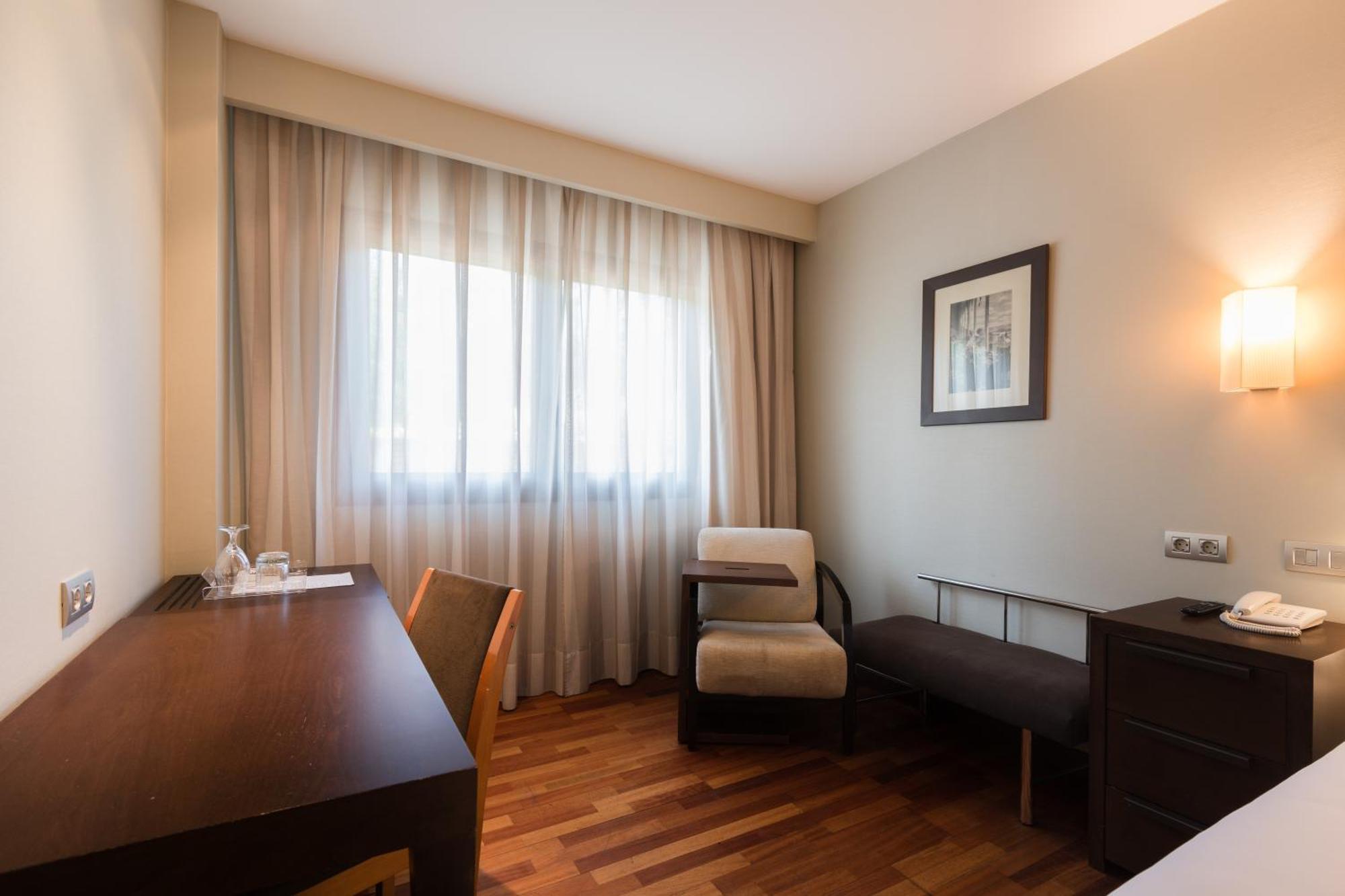 Nh Ciudad De 4*