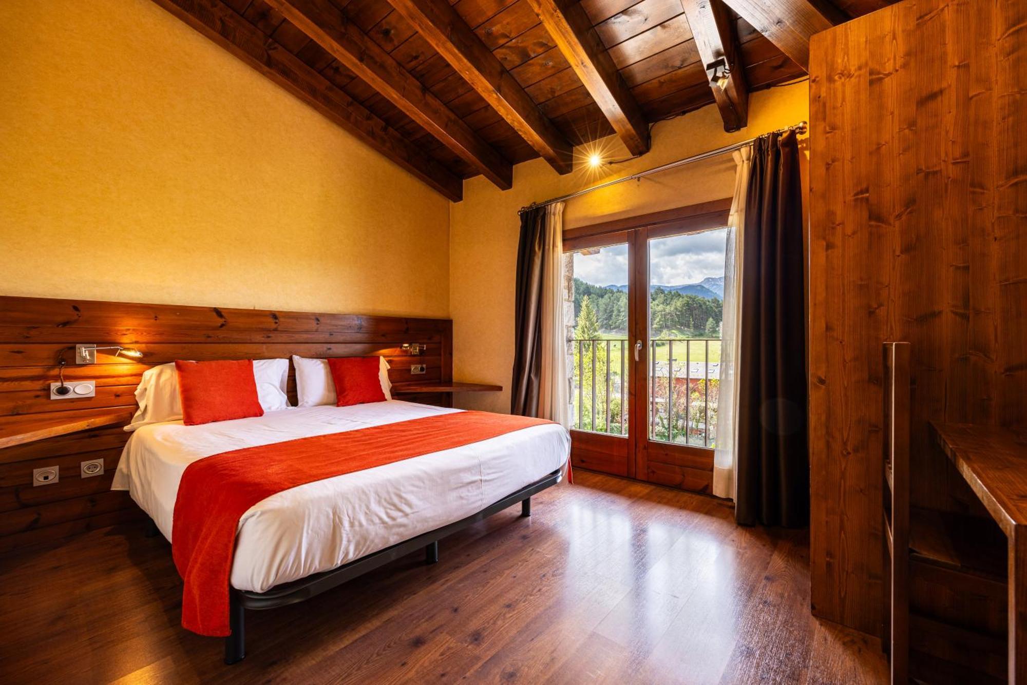 Aparthotel Bellver *