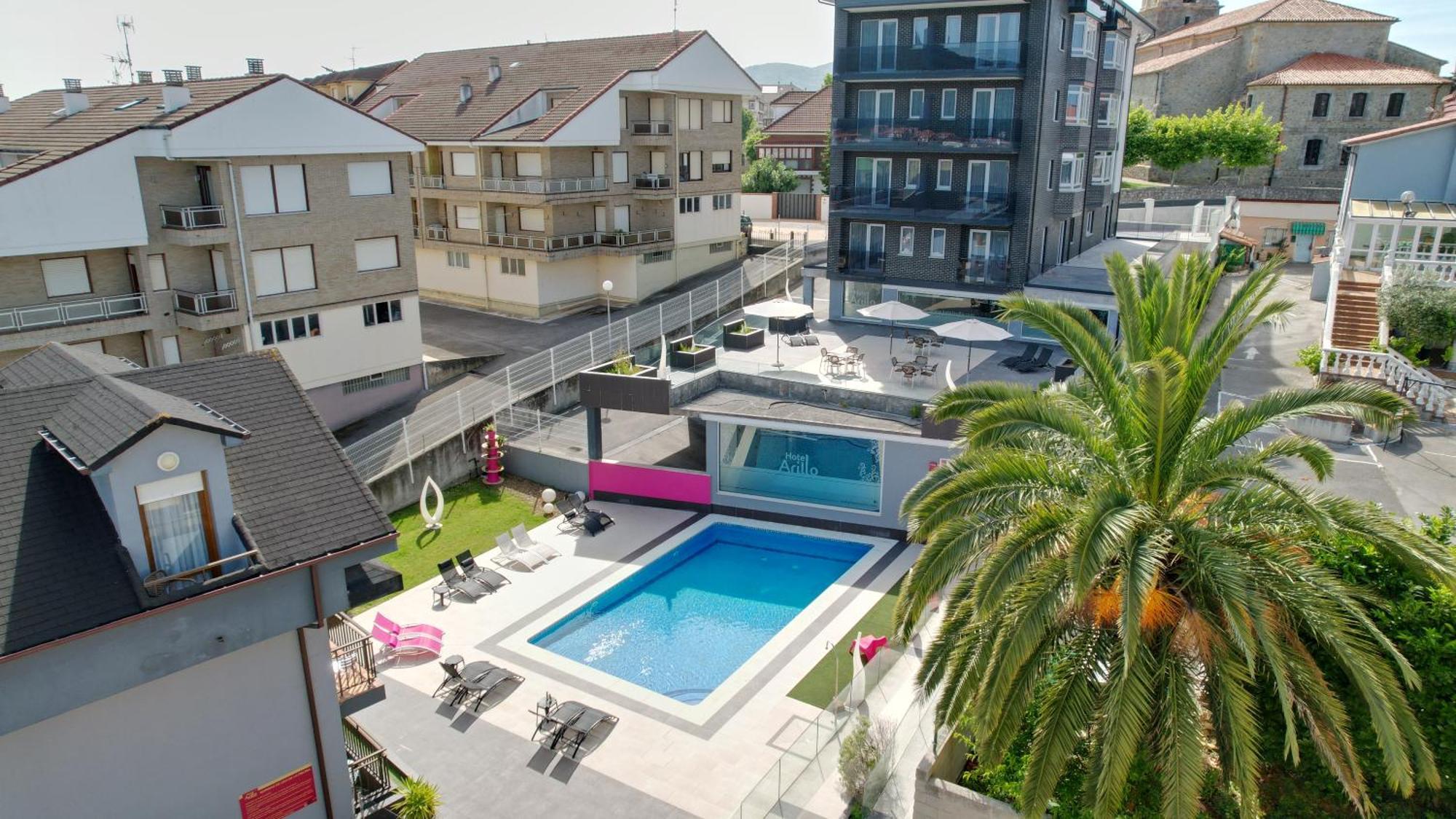 Arillo Hotel 2*