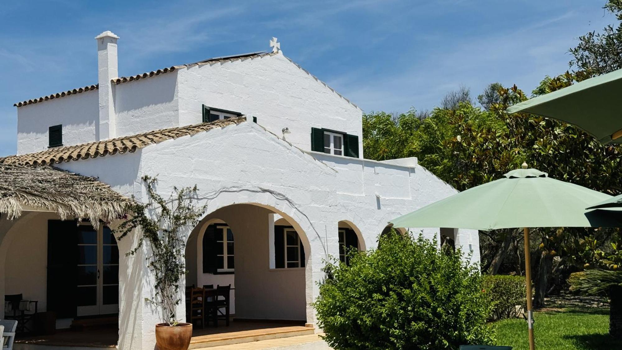 Casa Sabarraca Sant Lluís