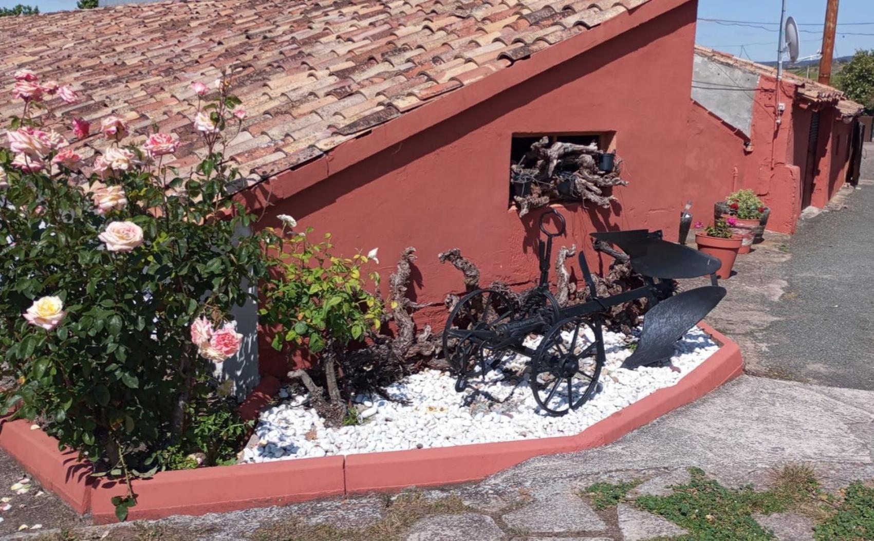 Casa Turistica Carmen, Con Chimenea, Amplia Zona De Jardin, Barbacoa, Piscina Y Garaje * Arenzana de Abajo
