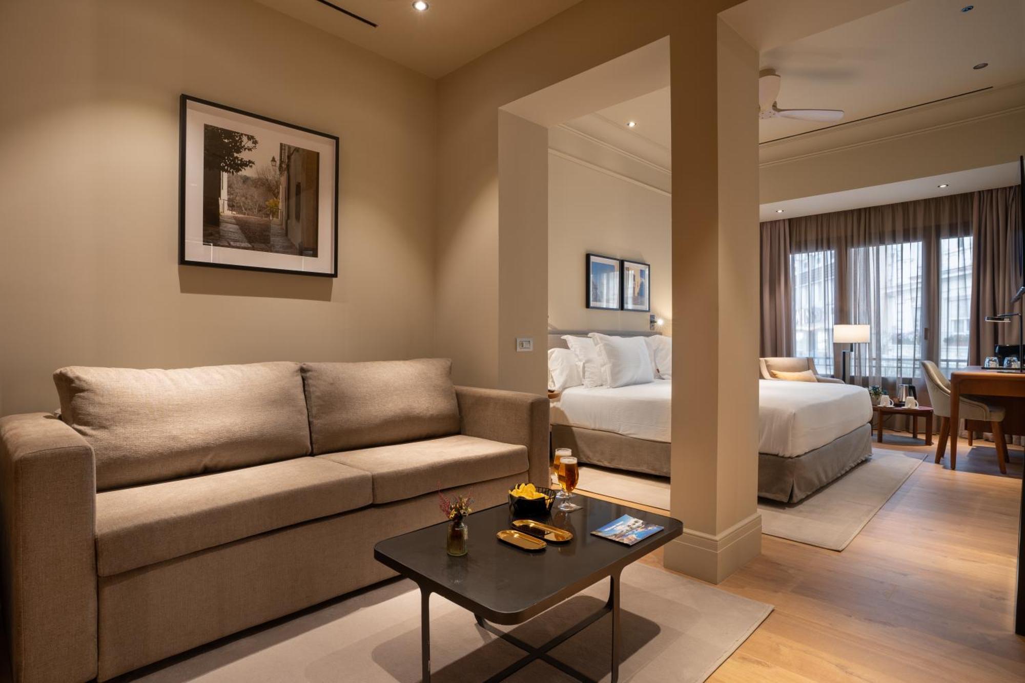 H10 Palacio Colomera 4* Córdoba