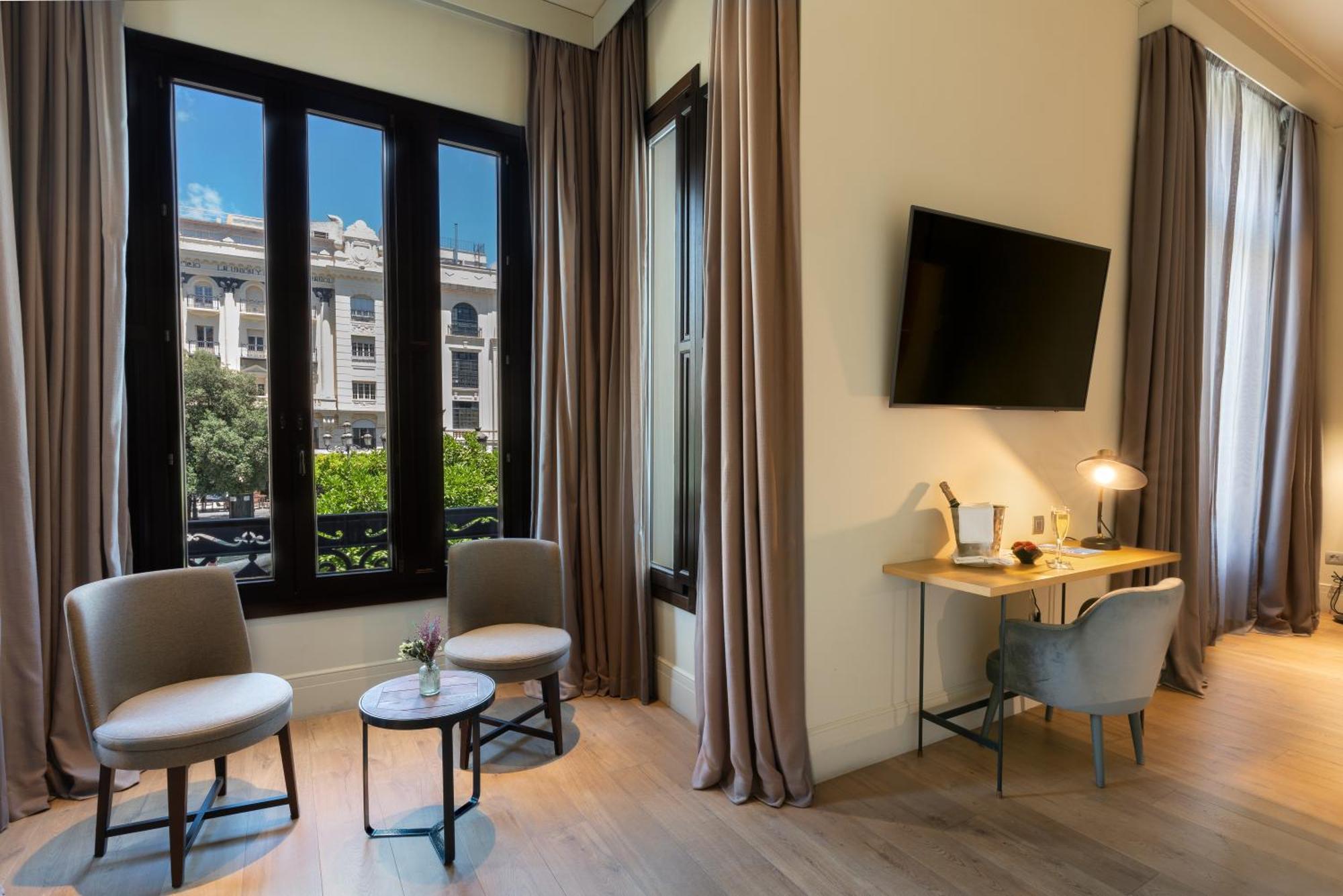 Hotel H10 Palacio Colomera