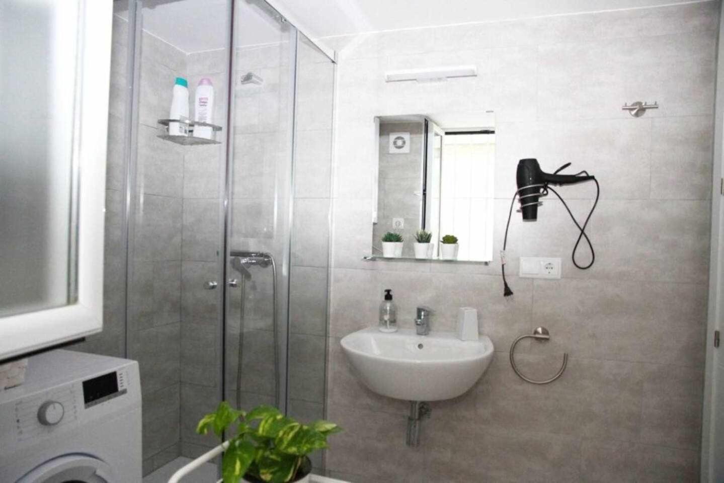 Apartamento Isg Lovely Duplex Sevilla