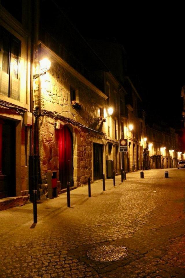 Maria Belkis Ll * Ourense