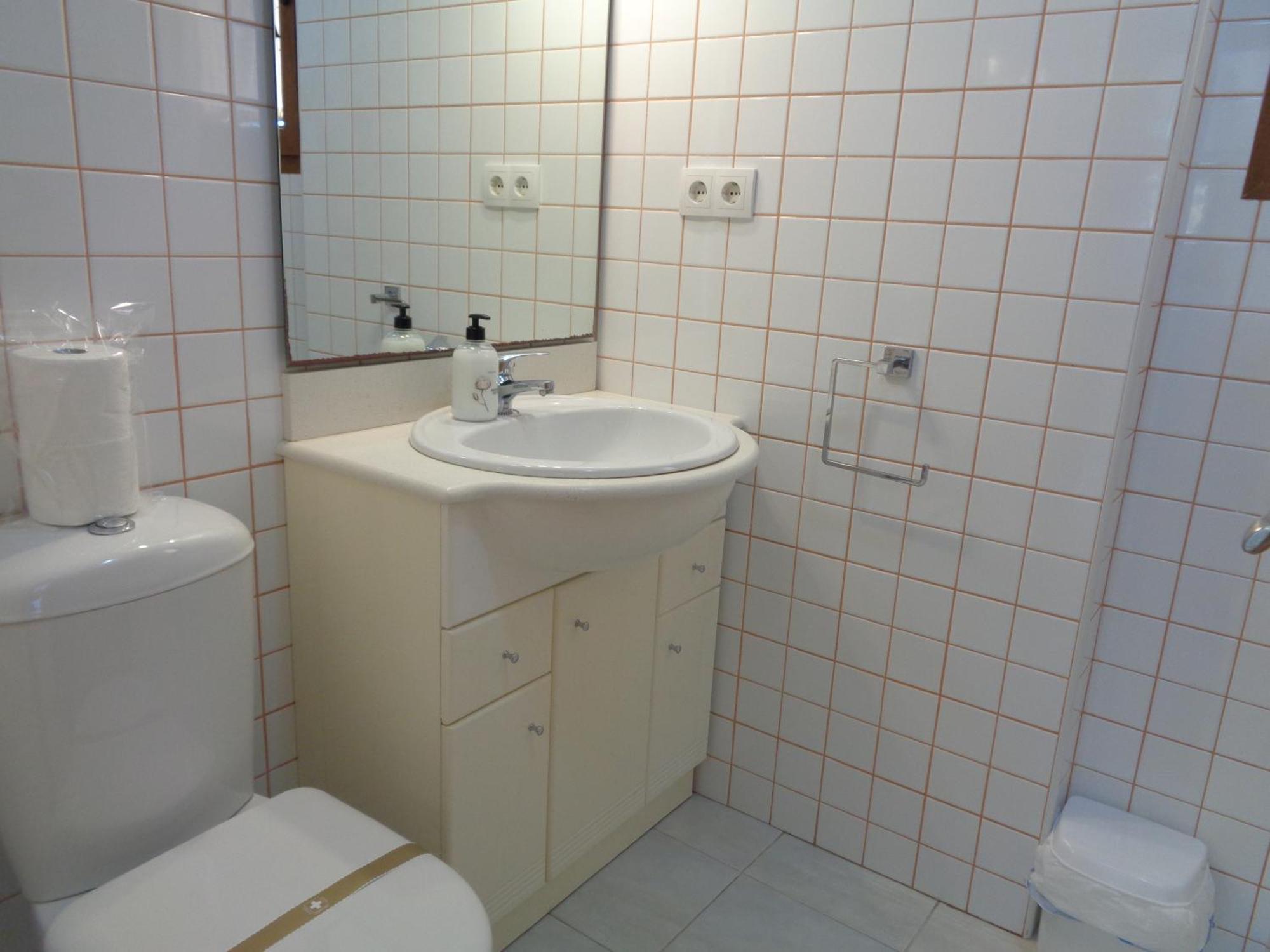 Benedicto Xiii: Beachfront With Parking & Modern Amenities Apartment