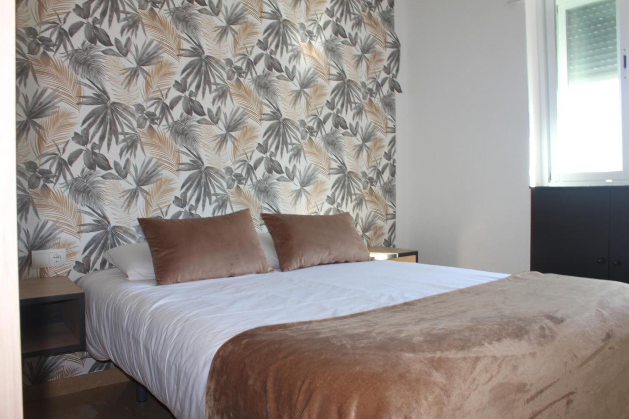 Apartment En Cordoba, Puente Y Torre Calahorra