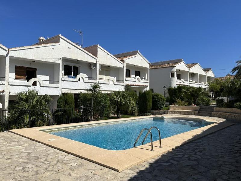 Casa Clare - 3 Bedroom In * Denia