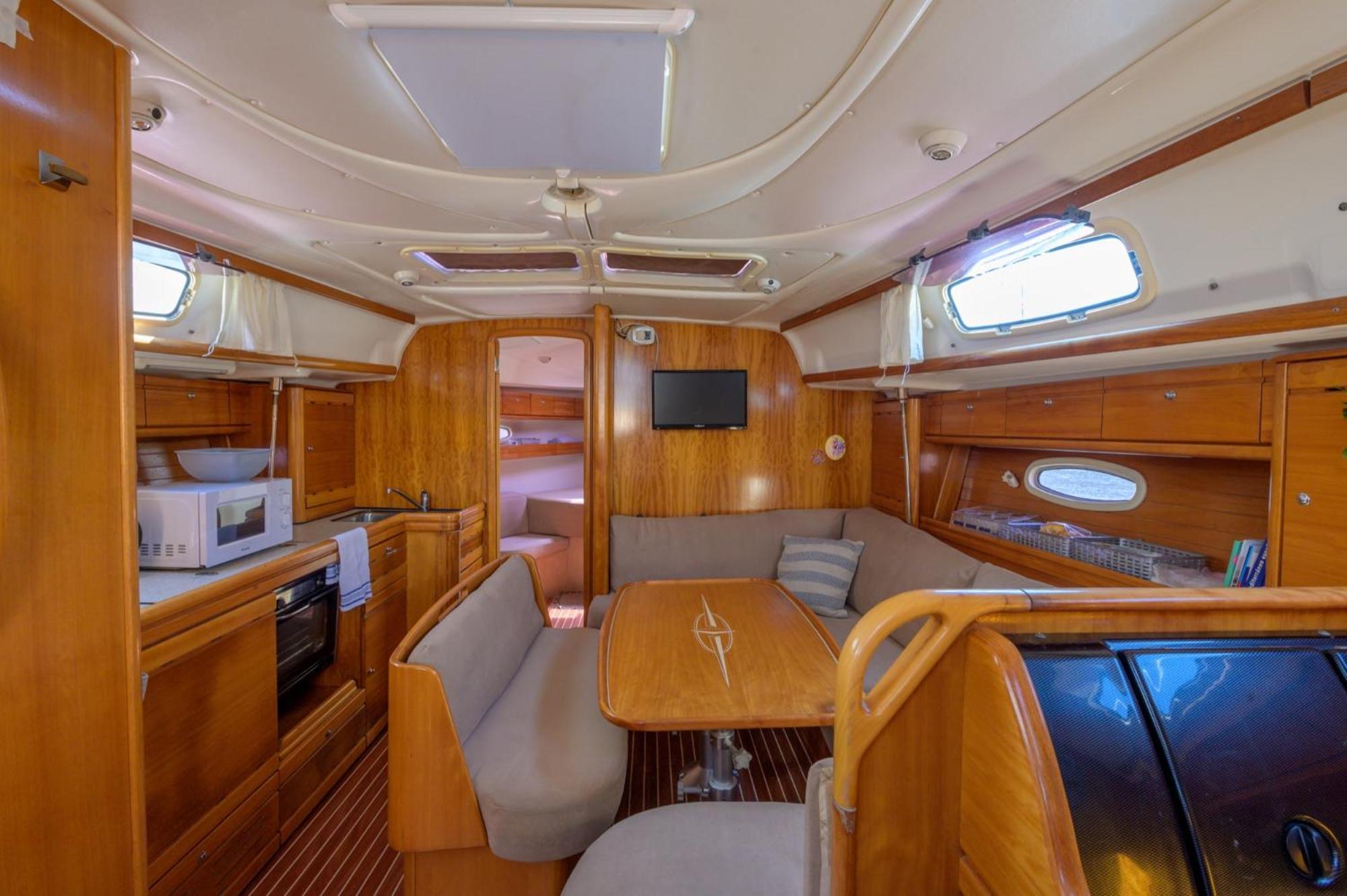 Hotel en barco Boat Barcelona Sant Adrià de Besòs