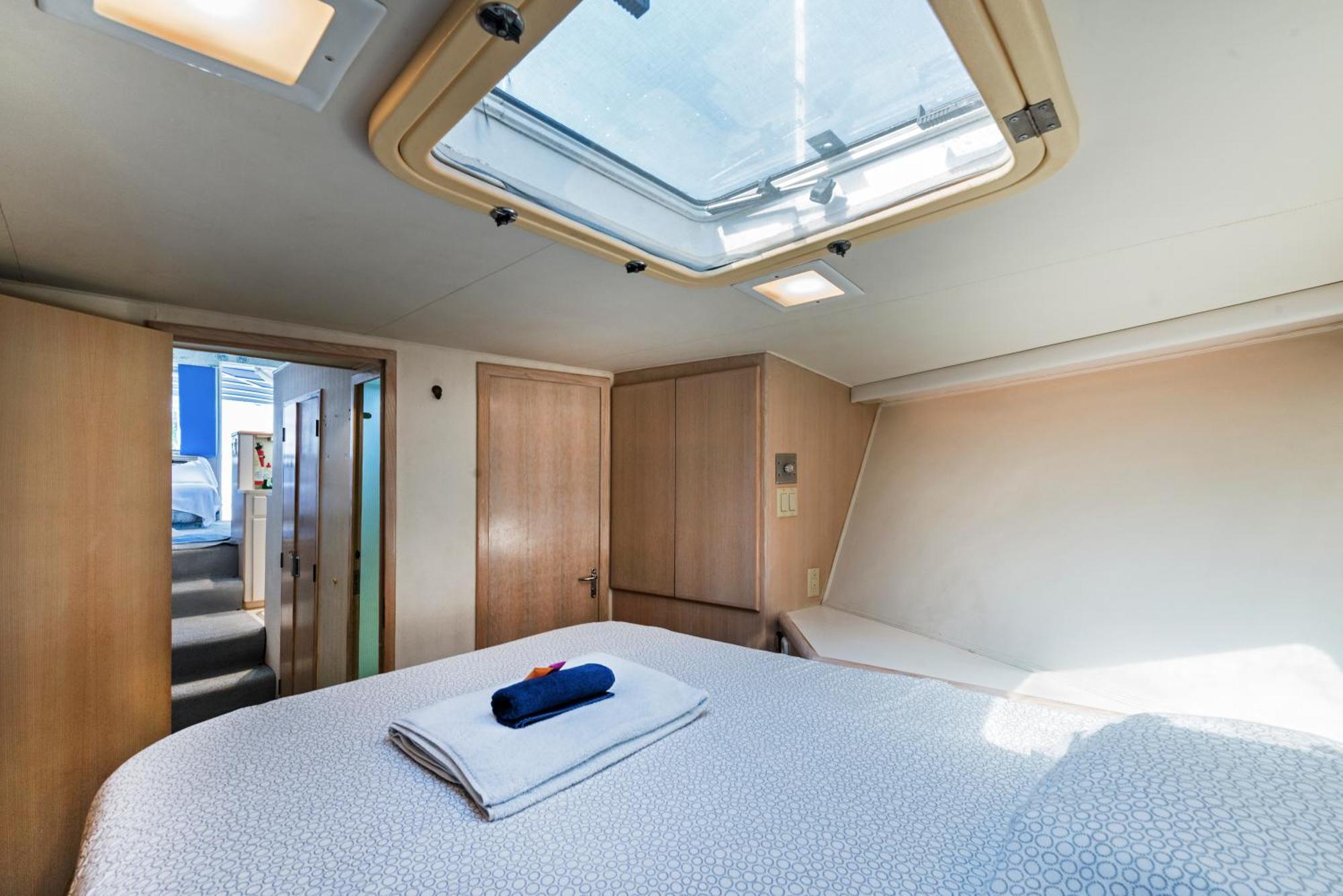 Botel Boat Barcelona