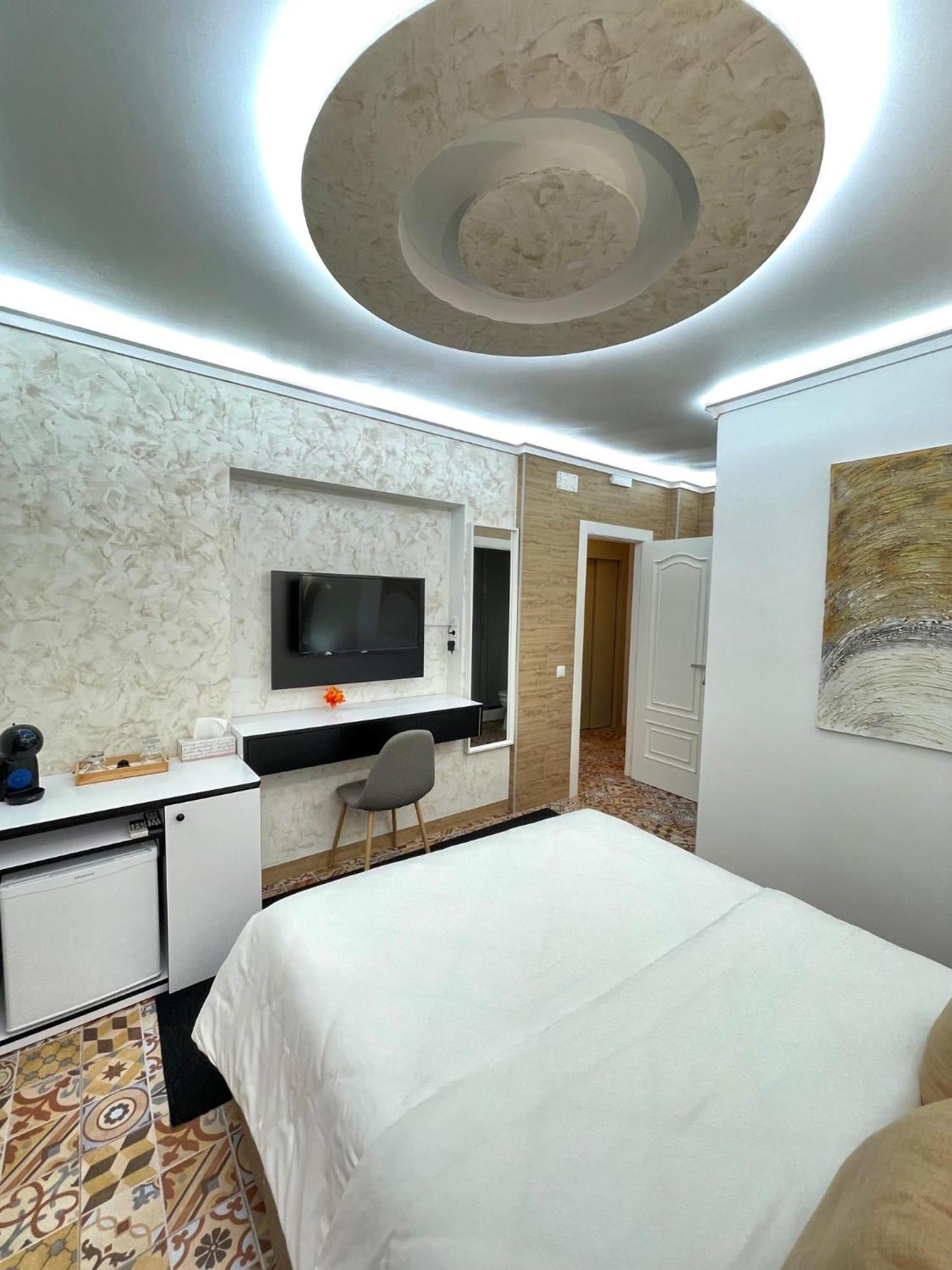 Galeon Boutique Hotel