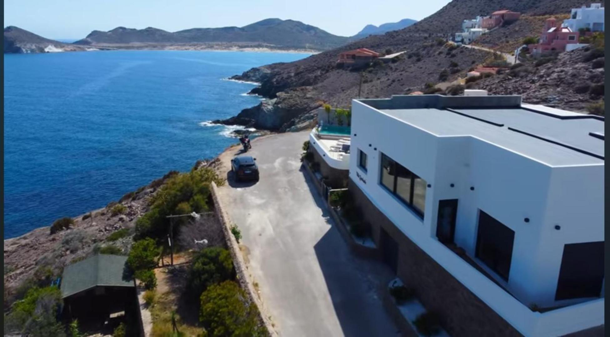 Zambudio Villa *