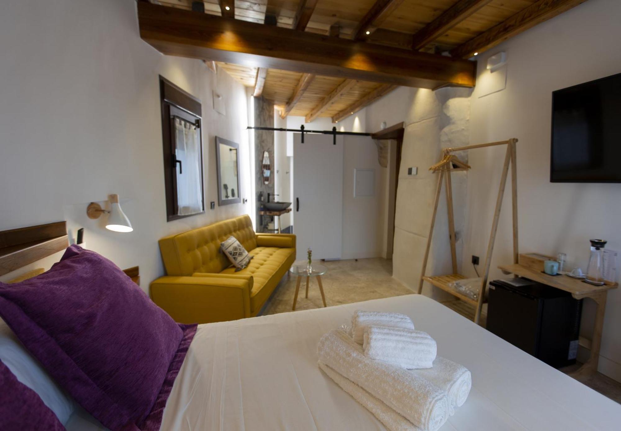 Casa Del Poeta Hotel 2*