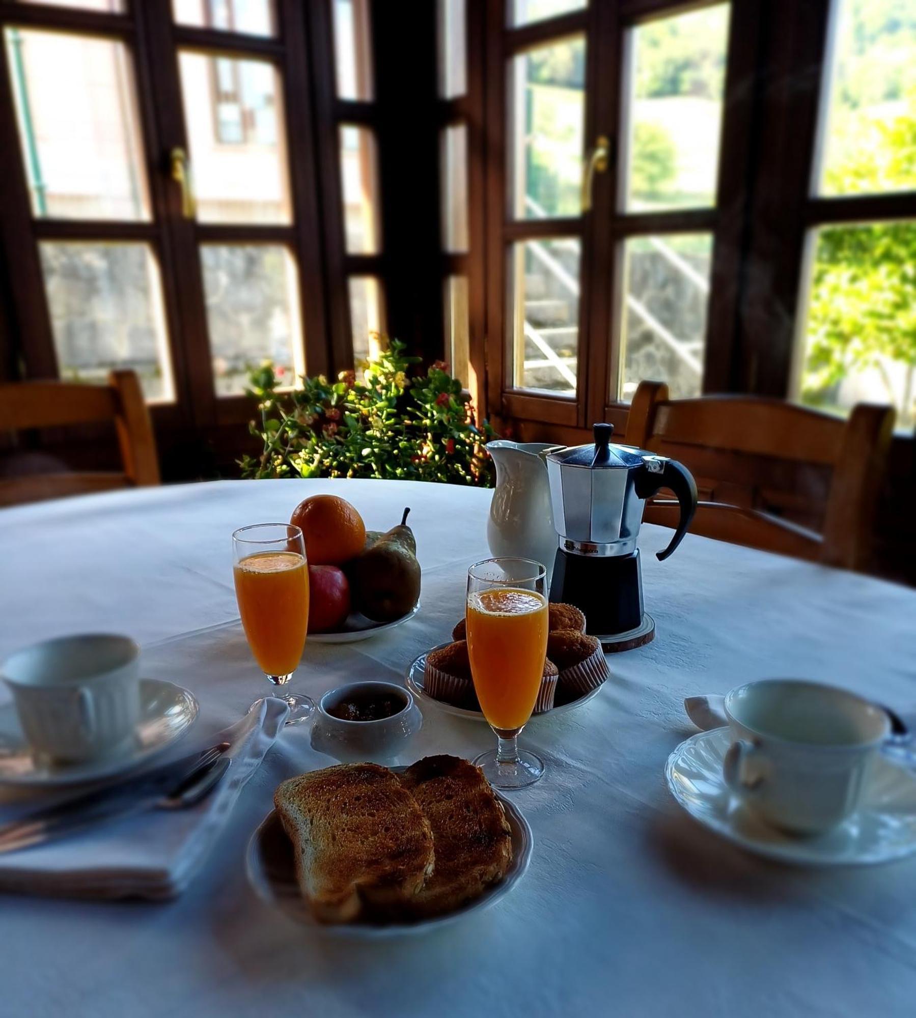Hotel Elena