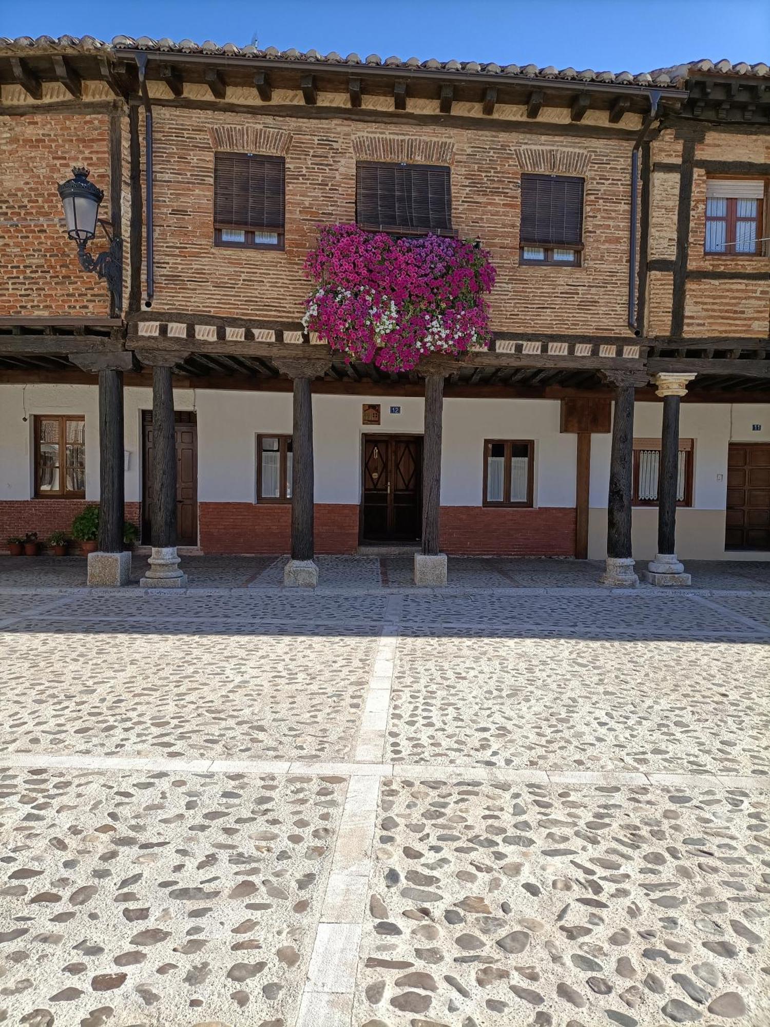 Casa Historica Aldana, Plaza Vieja * Saldana