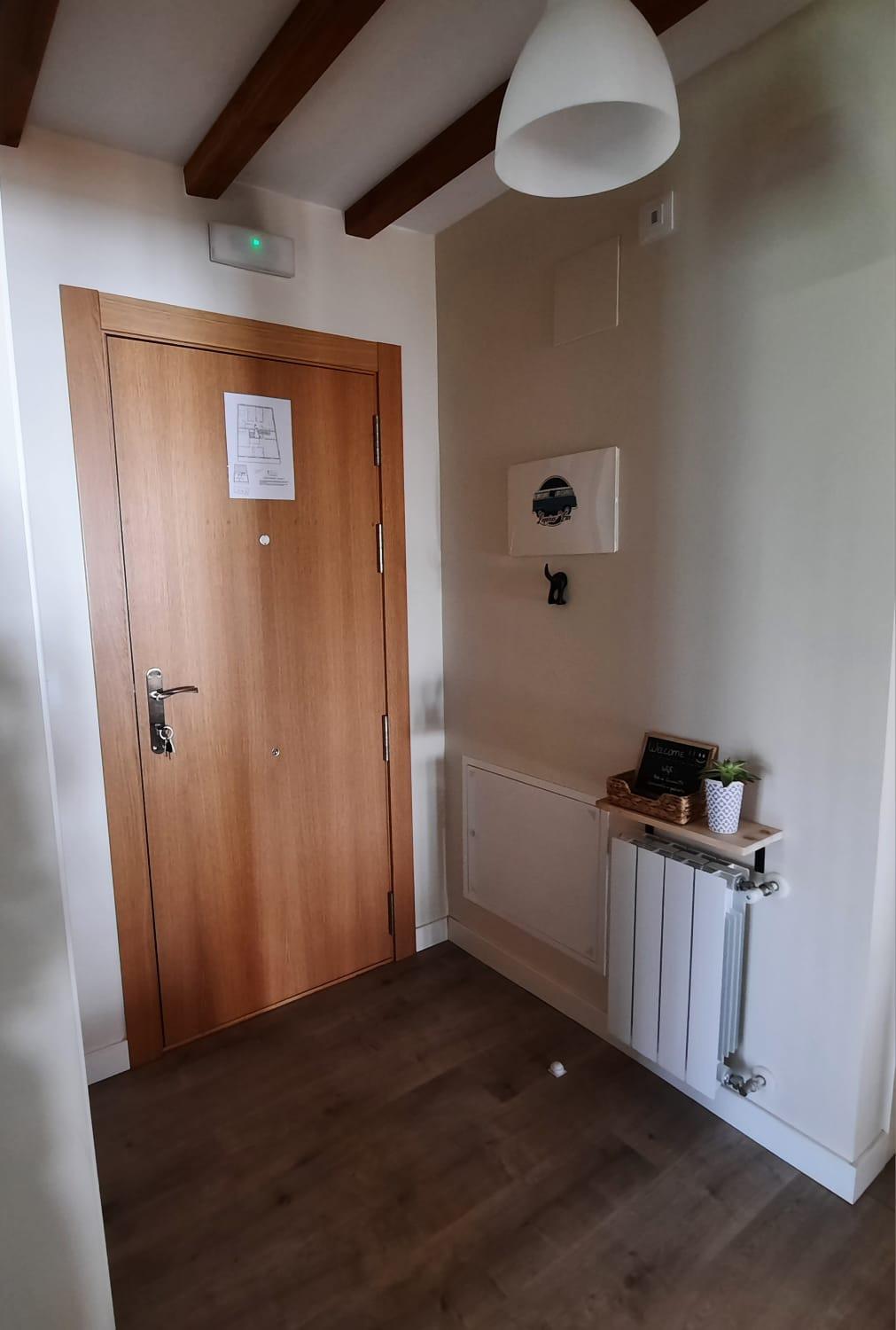 Precioso ático A 10 Minutos De Comillas Apartamento *