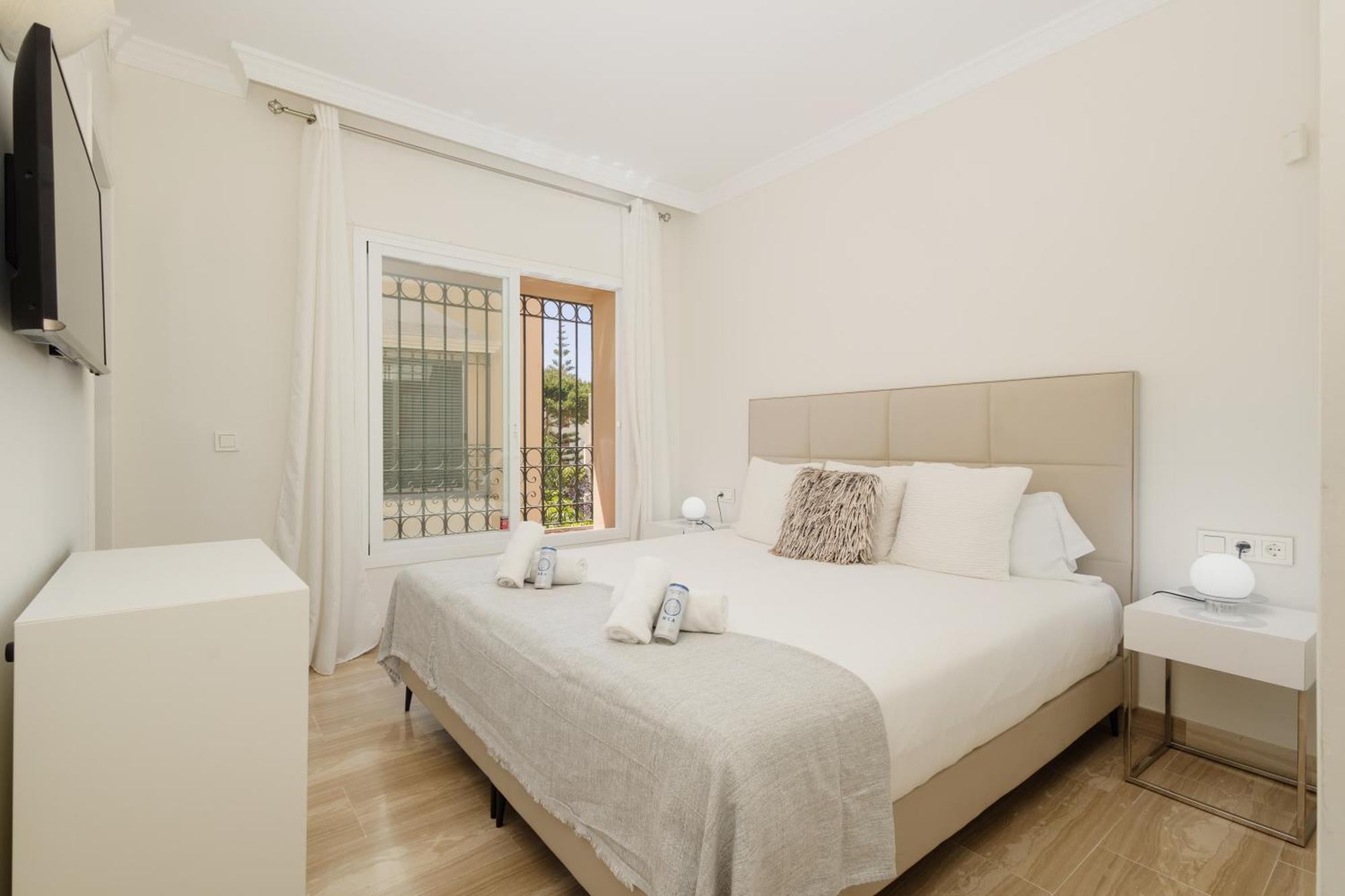 2 Bedroom Next To The In Elviria, * Marbella