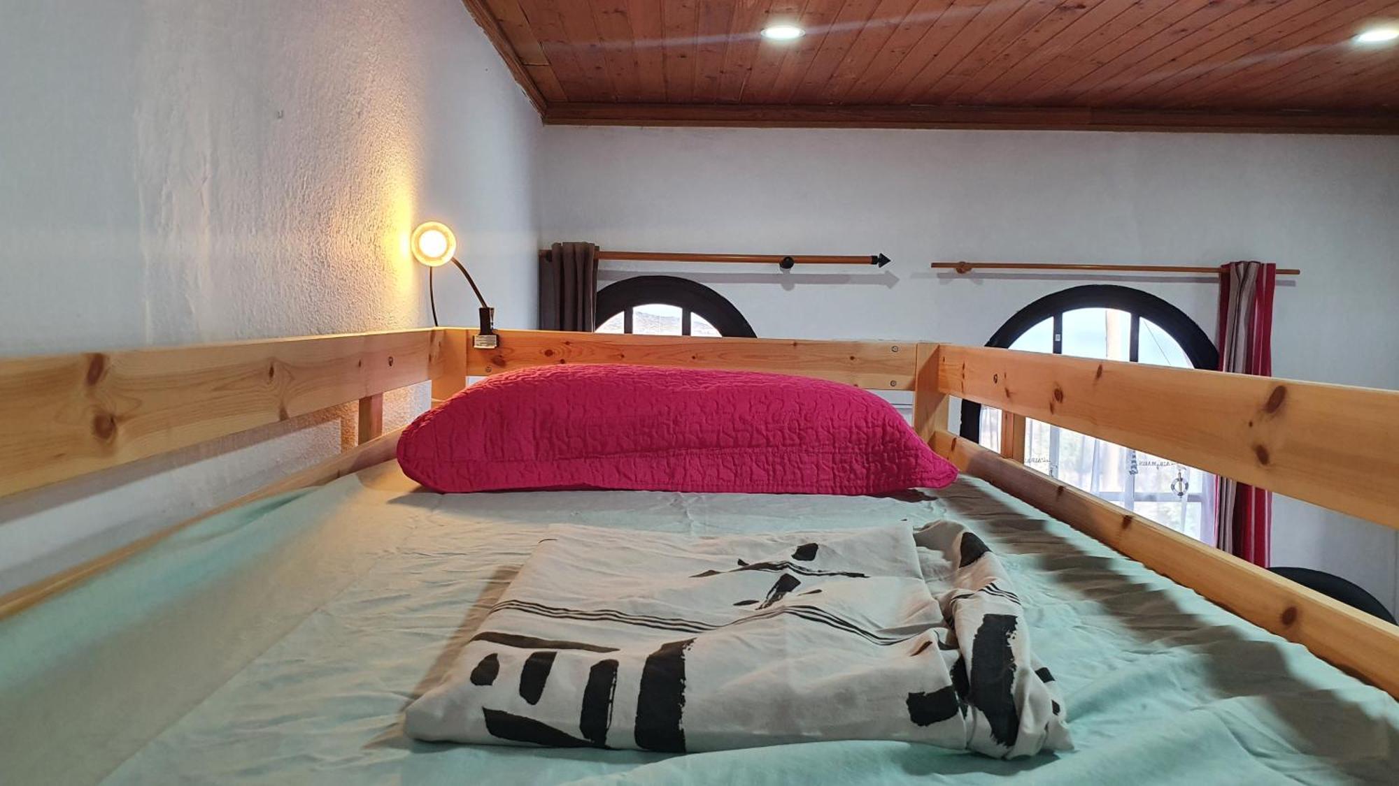 7 Calcosas Hostel *