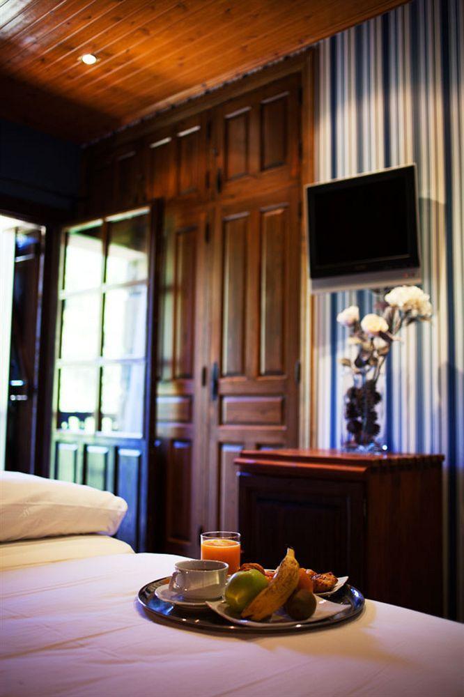 Hotel Rural El Mirador De Pirineos 4*