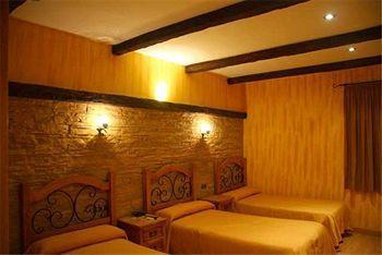 Complejo Turistico El 402 Hotel
