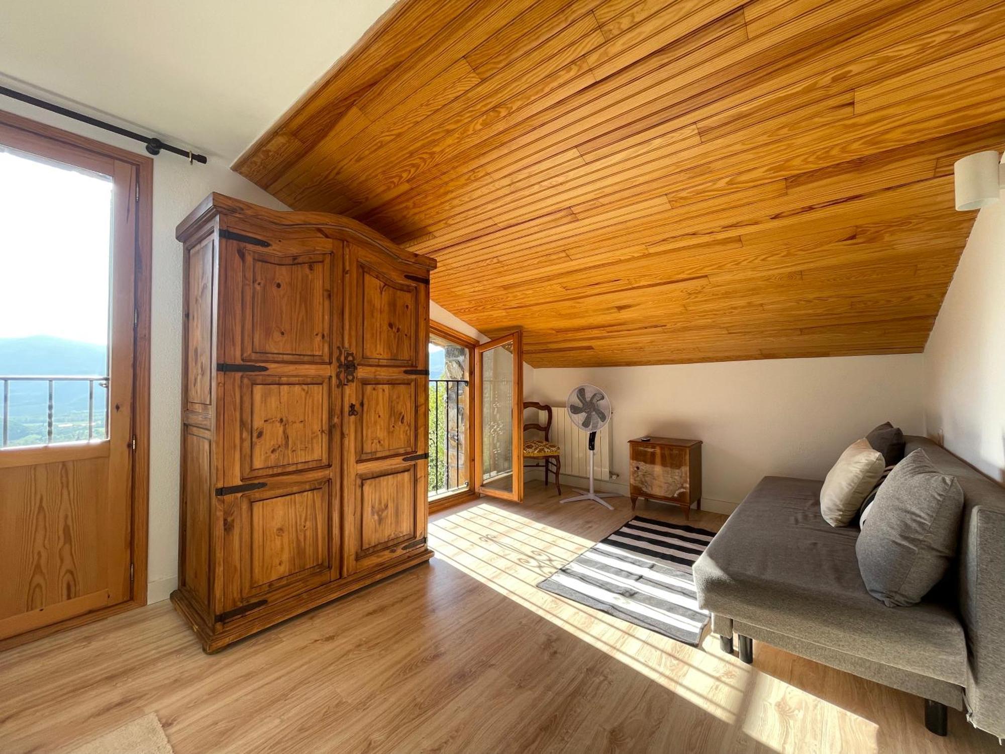 Uria - Ubicacion Perfecta, Rodeado De Naturaleza, Vistas Espectaculares Apartamento *