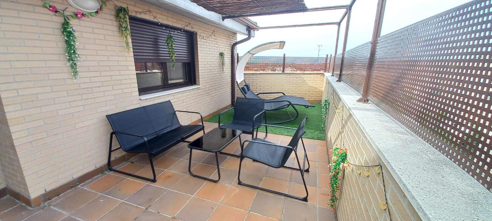 Atico Con 2 Y Garaje A 10 Minutos De Apartment