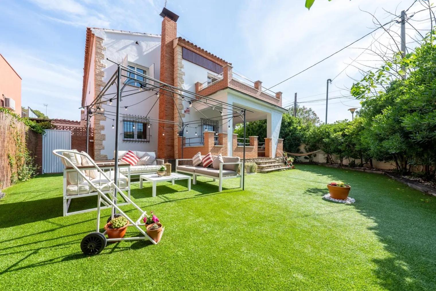 Casa A 50 Metros De La Playa * Coma-ruga