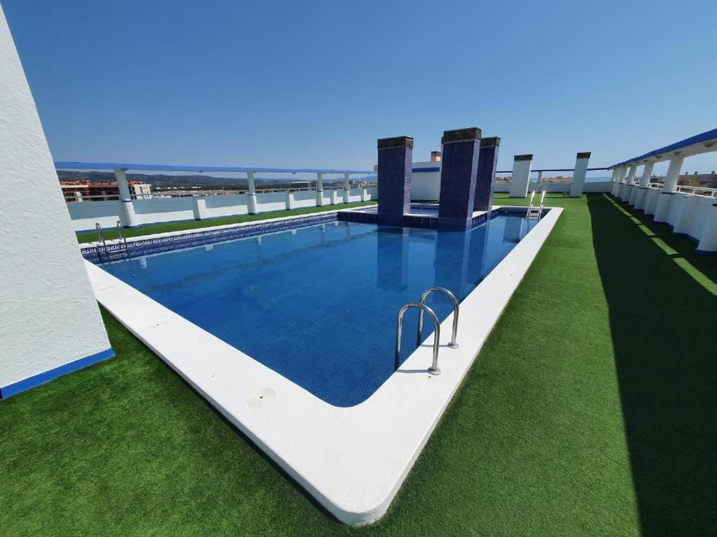 Columbretes, A 200 Metros De La Playa, Wifi Gratuito, Plaza De Garaje Y Piscina Apartment *