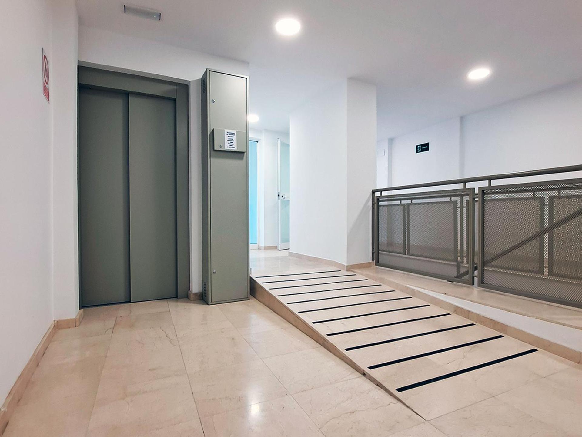 Don Miguel, Y Parking Apartamento *