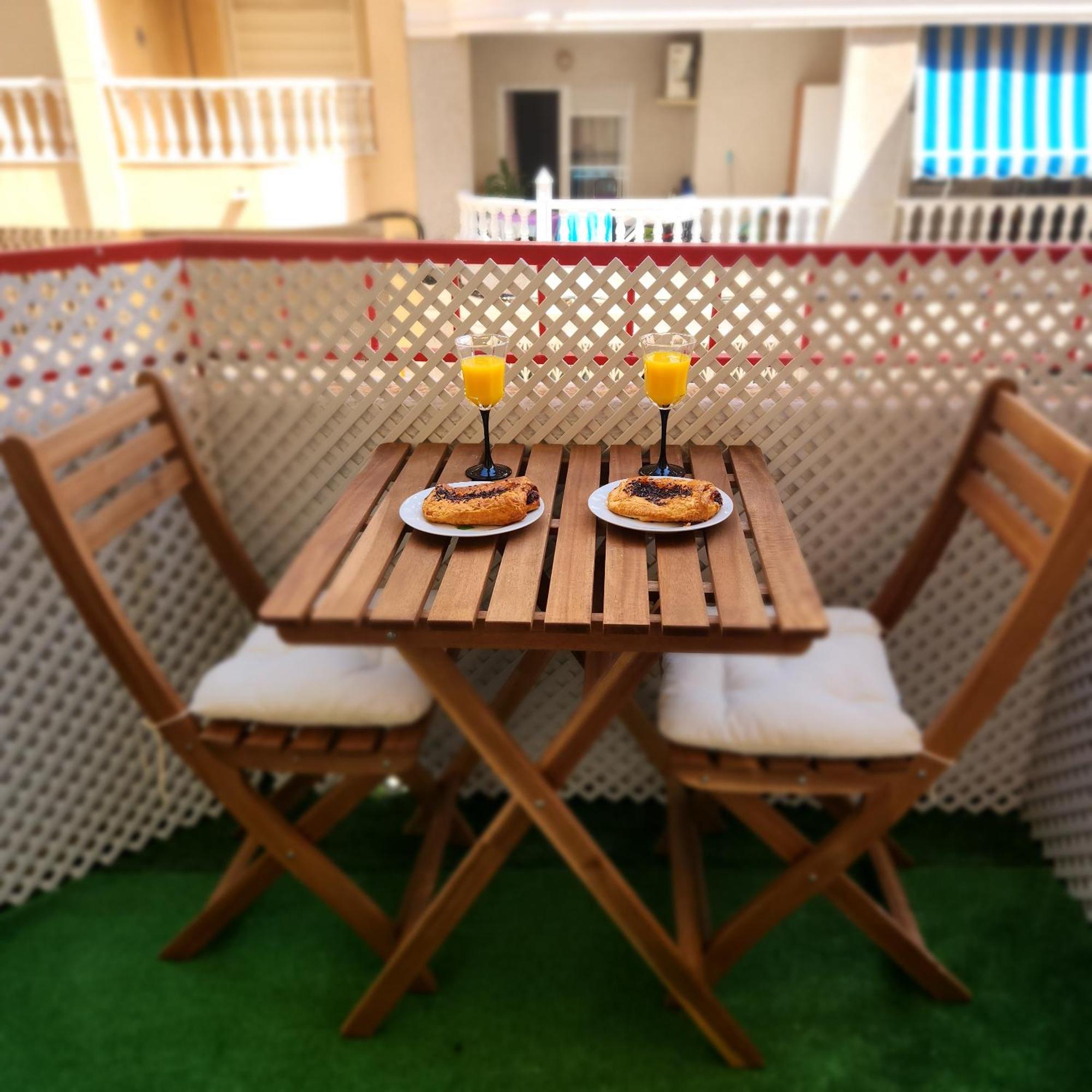 Apartment Modern 5 Min To & Dining *