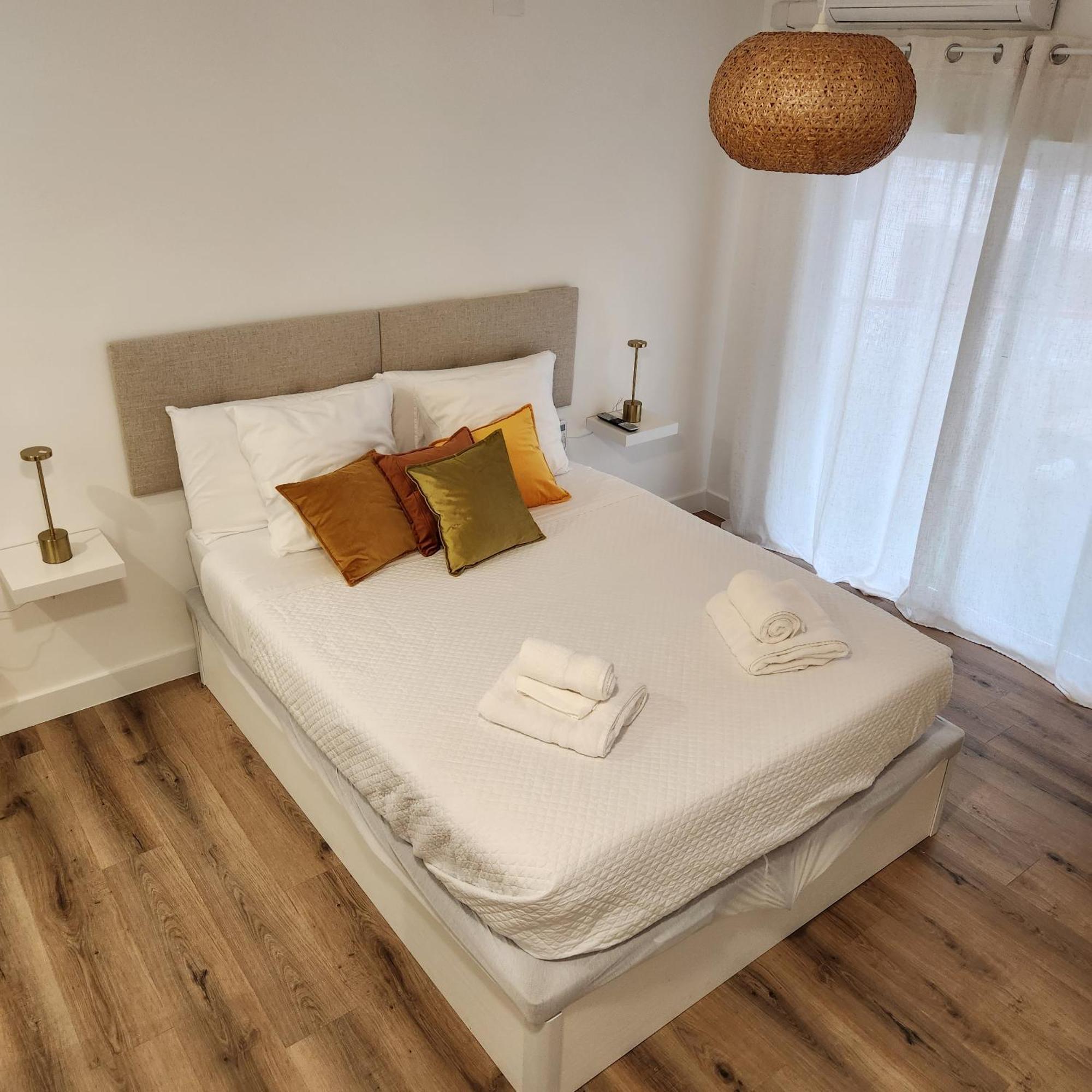 Apartment Modern 5 Min To & Dining