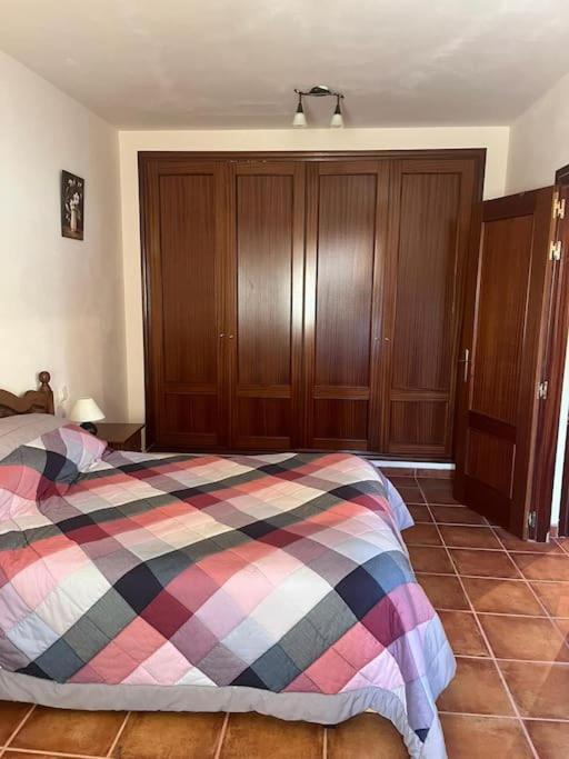 La Casita Del Pozo De Paredes Сasa de vacaciones Navacepeda de Tormes