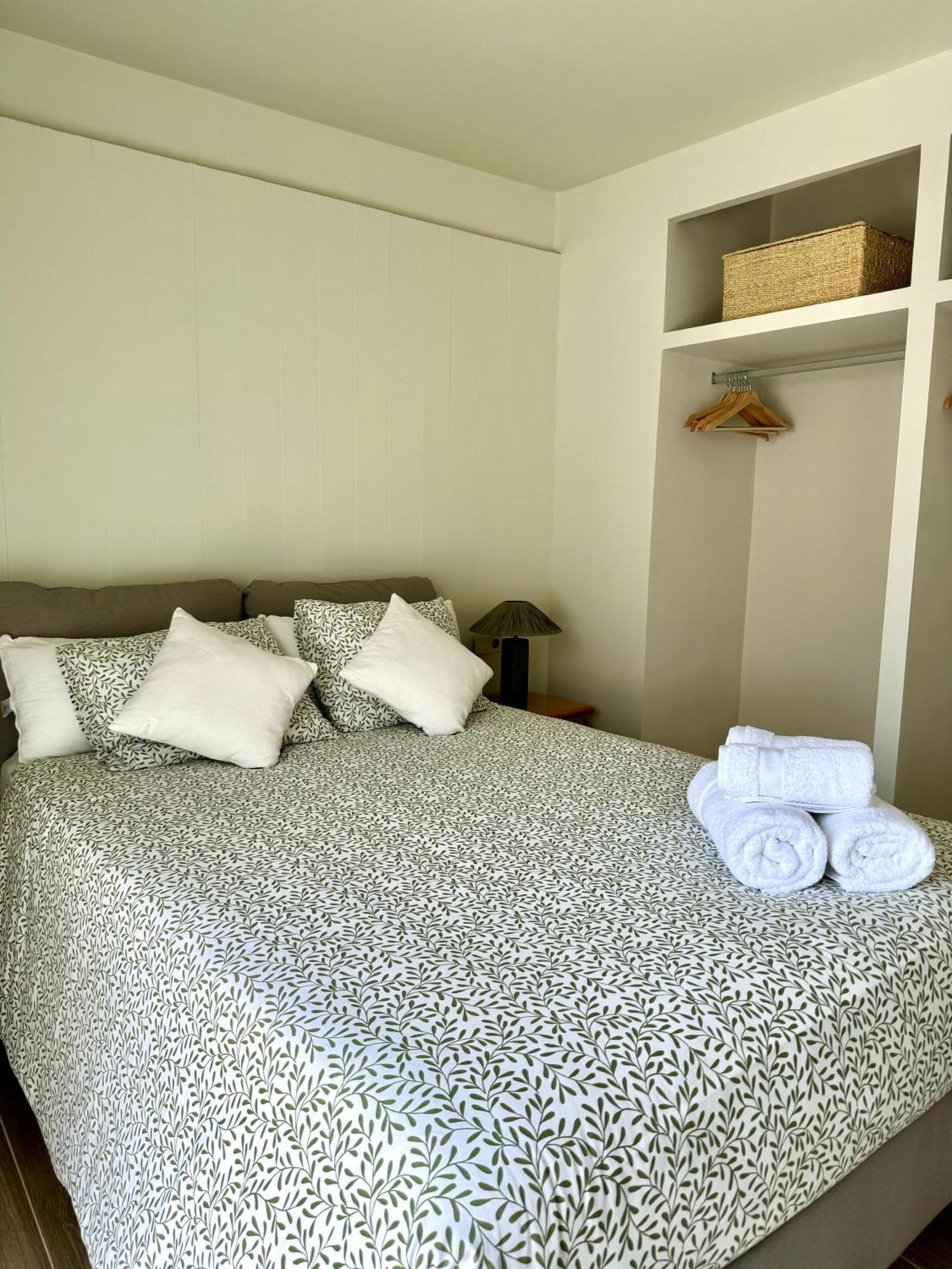 Acogedor Atico Con Piscina Y Vistas Al Mar Roses