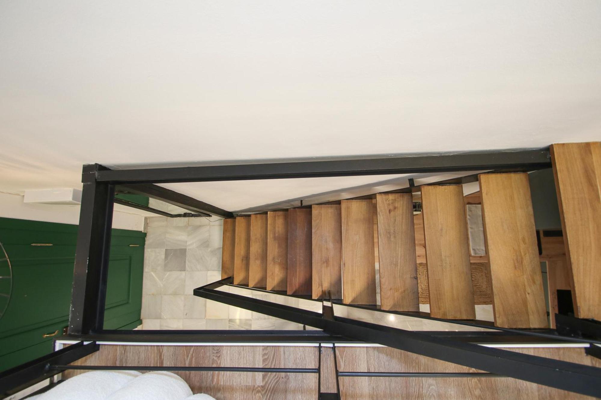 Apartment New! Luxurious & Chic Duplex Next To The Cathedral