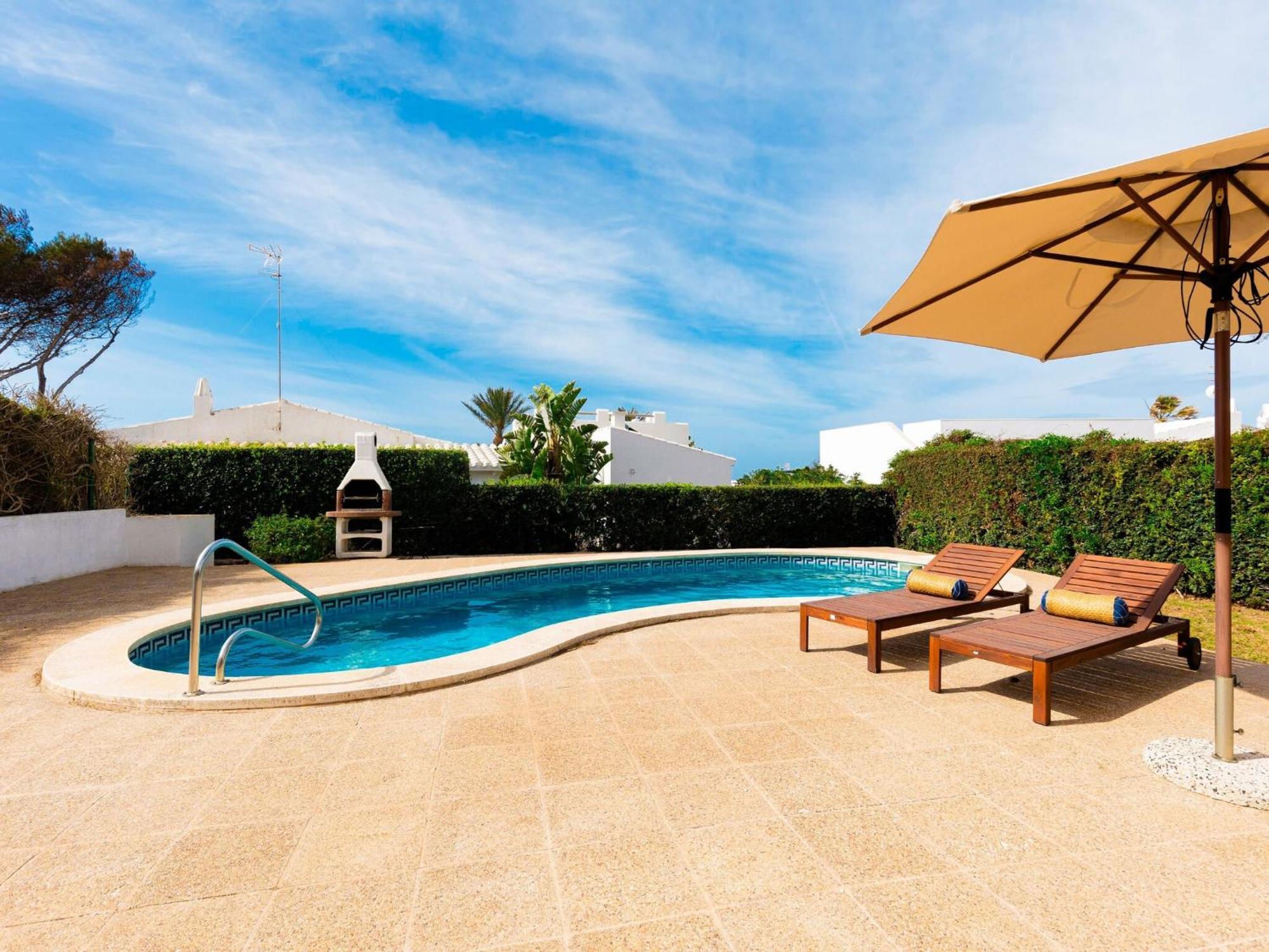 Villa Binisagoc B - With Private Pool Free Wifi