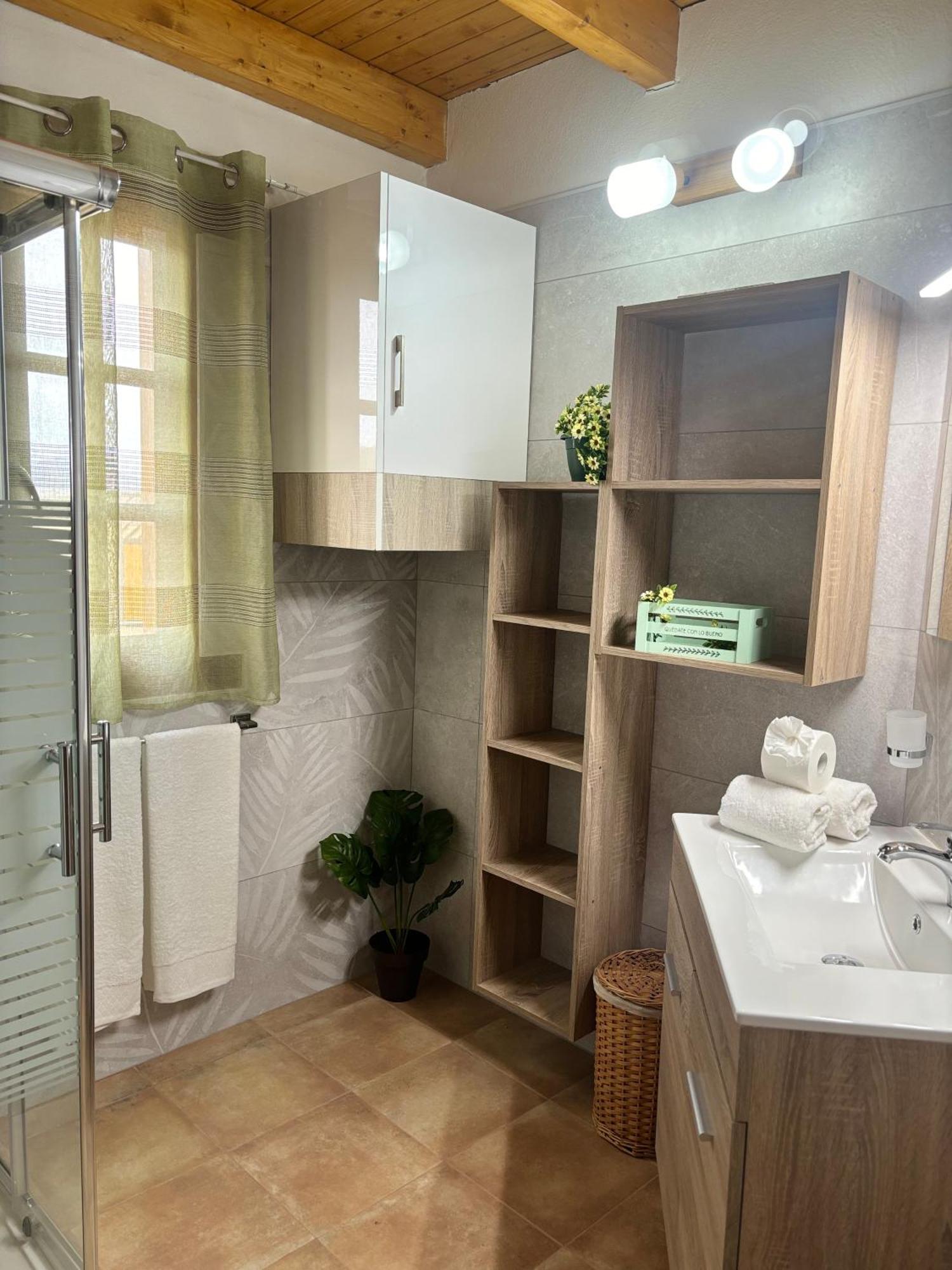 Casa Noe Holiday home Juan Gopar