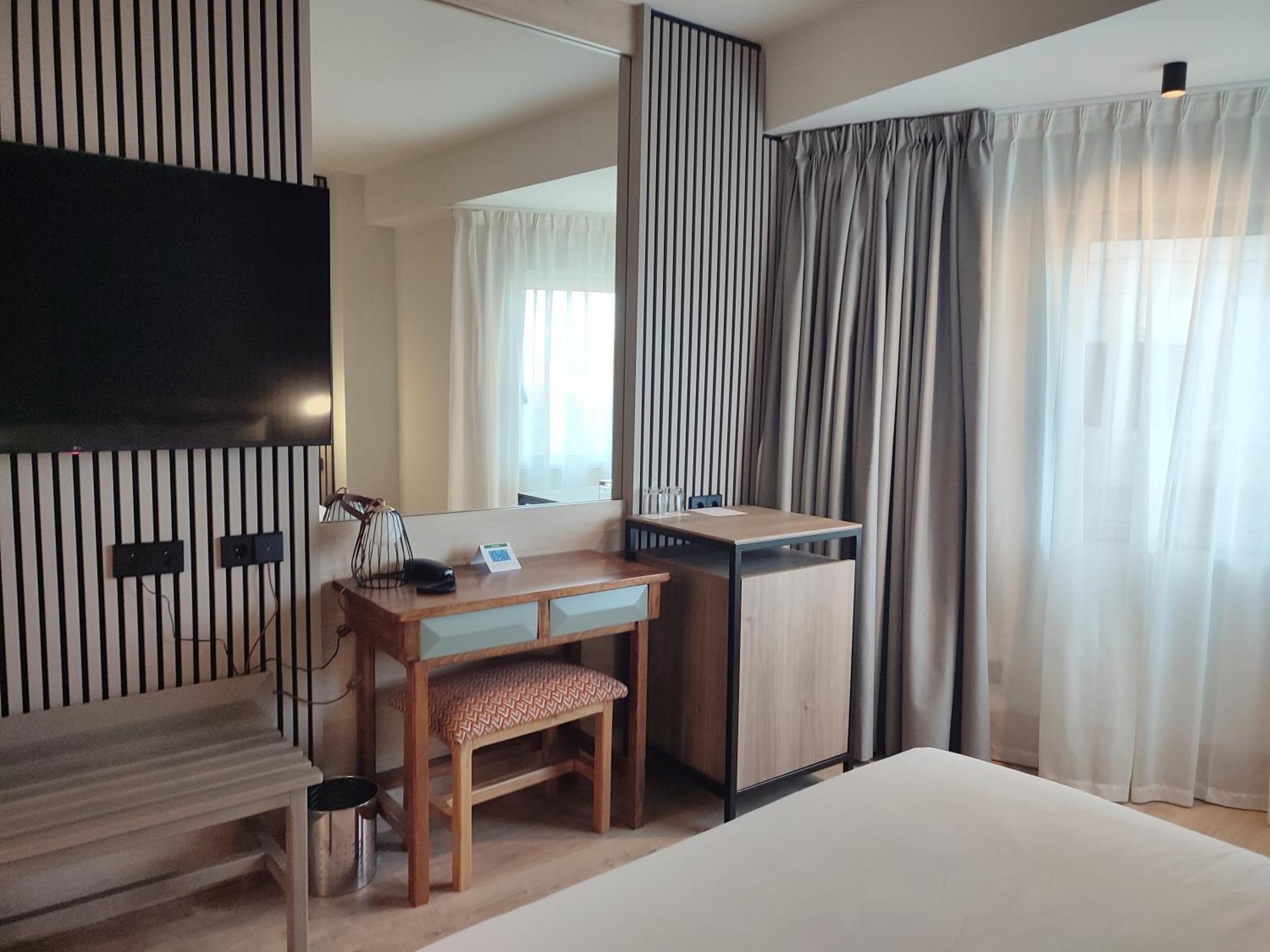 Sercotel Cuatro Postes Hotel
