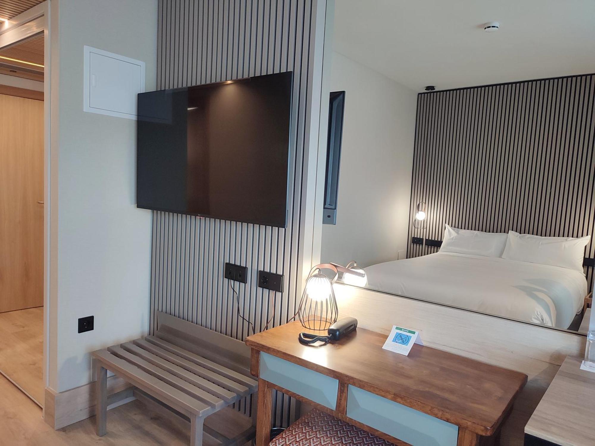 Sercotel Cuatro Postes Hotel 4*