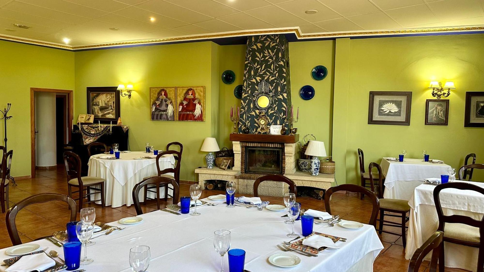 El Curro Hotel Burunchel
