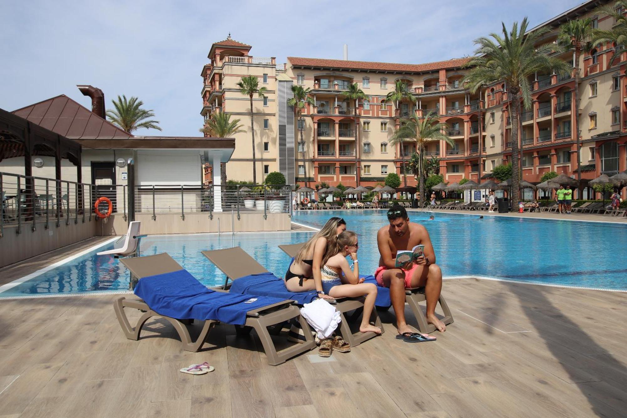 Hotel Ohtels 4*