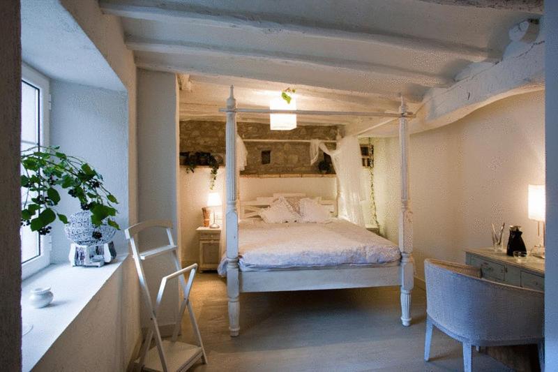 Hotel El Secreto De *
