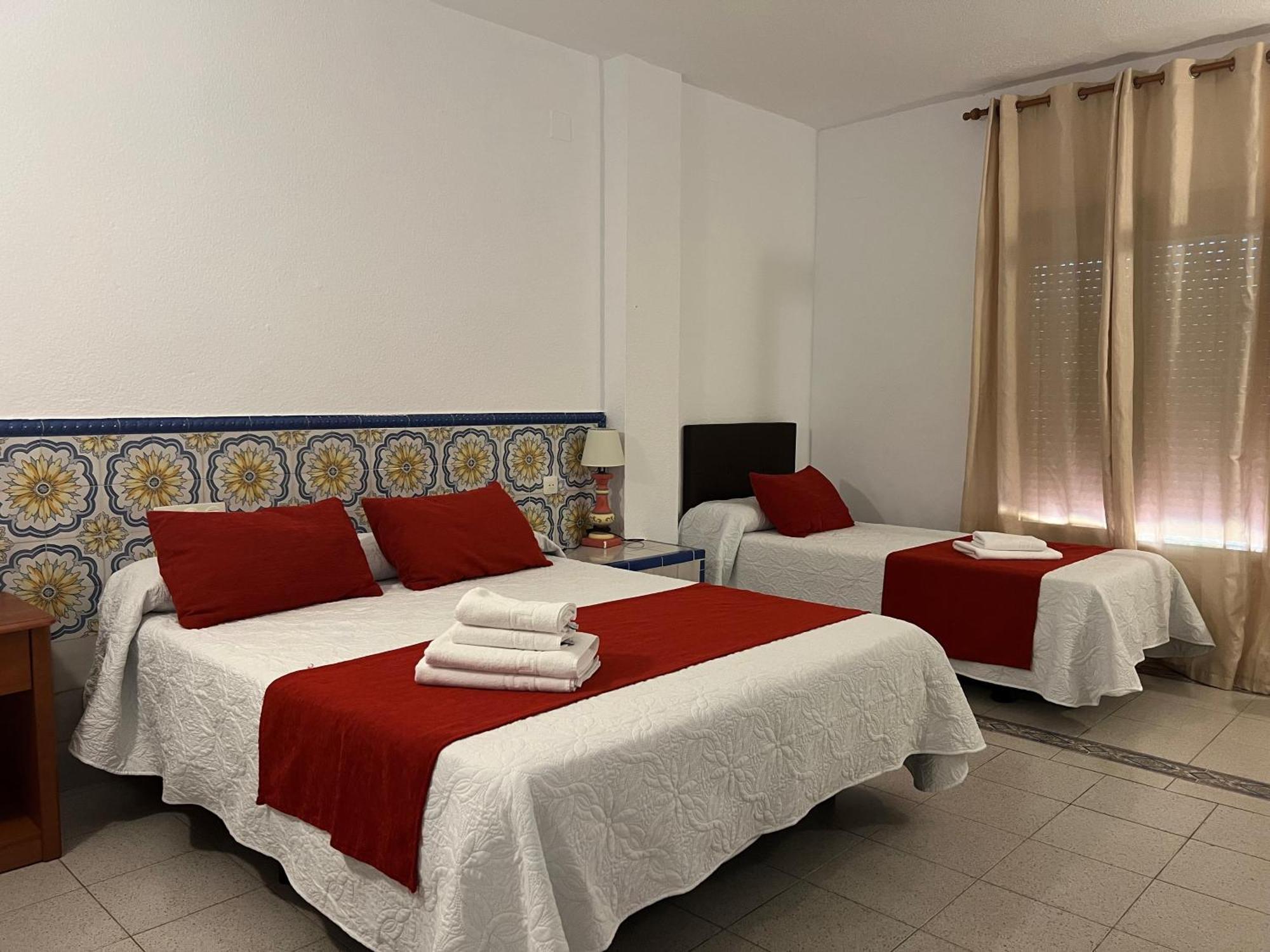 Hotel Matalascanas 3*