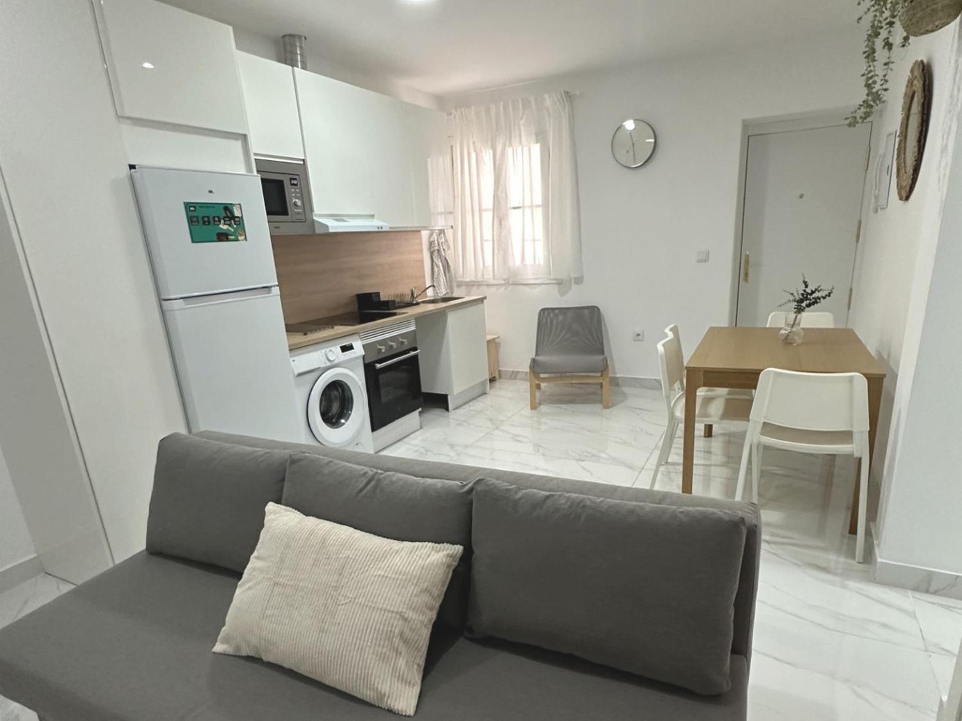 Apartment Gran Teatro Falla *