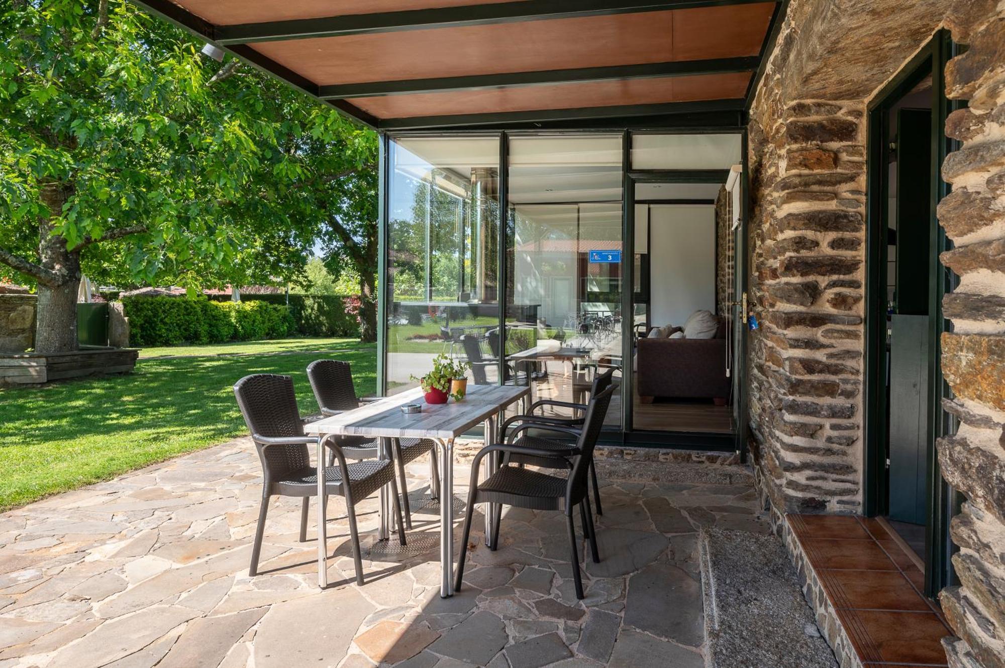Rurales O Acivro Casa rural A Rúa