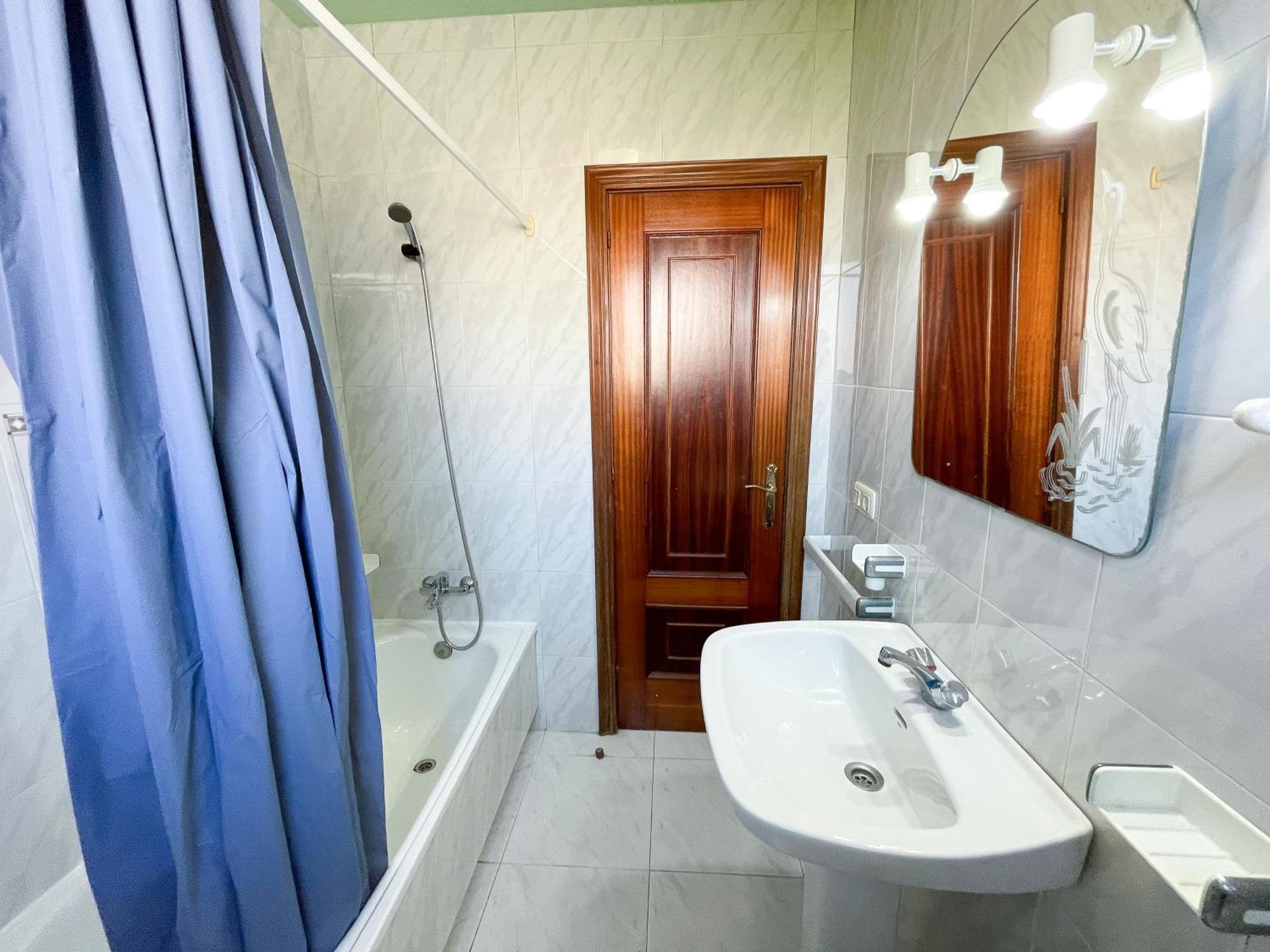 Revo Salinas 3000 Apartment *
