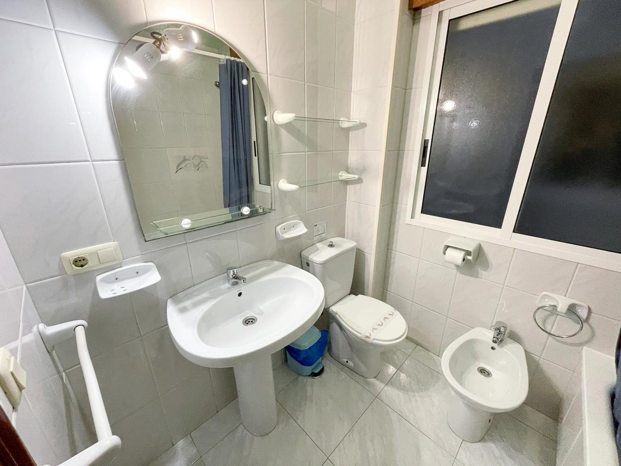 Apartment Revo Salinas 3000