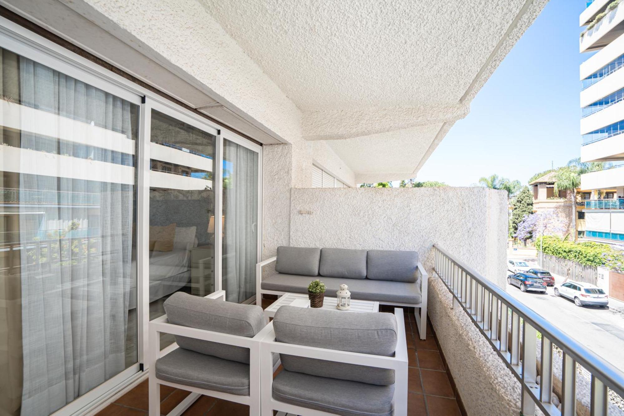 Apartamento 639 Jardines Del Mar Beach, Wifi-town Marbella