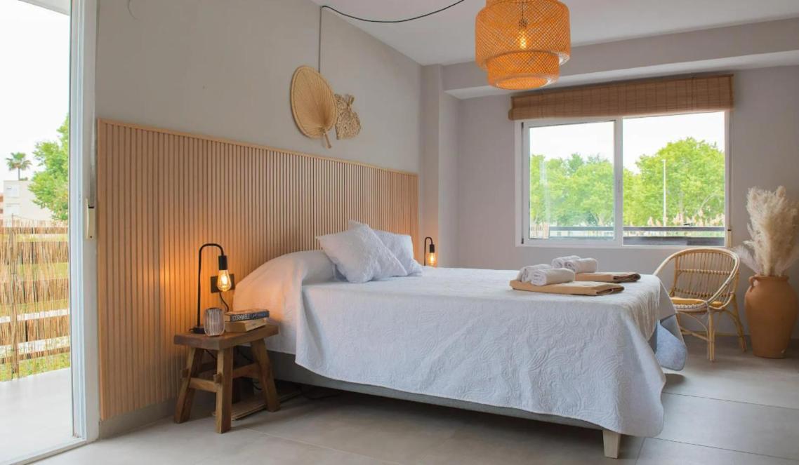 Apartment La Casita Bonita - 30m From The Arenal - Private Parking