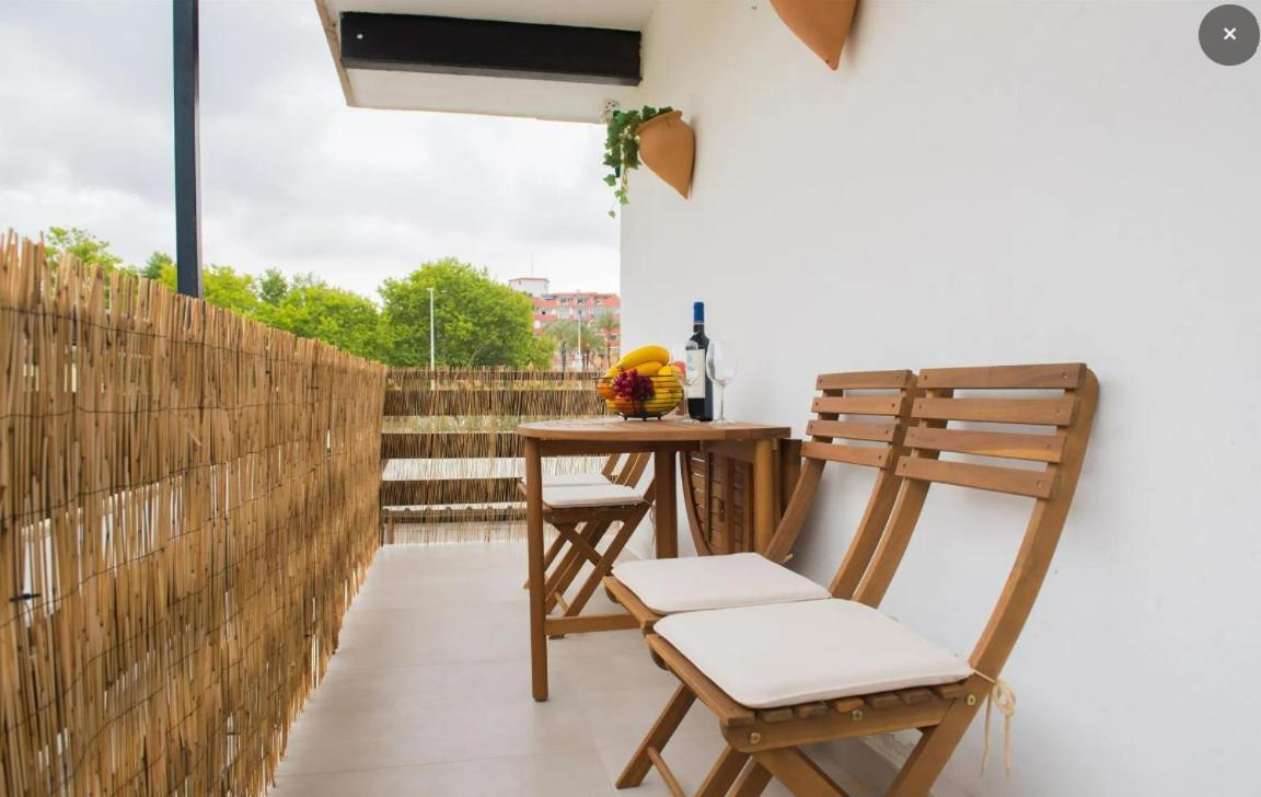 Apartment La Casita Bonita - 30m From The Arenal - Private Parking *
